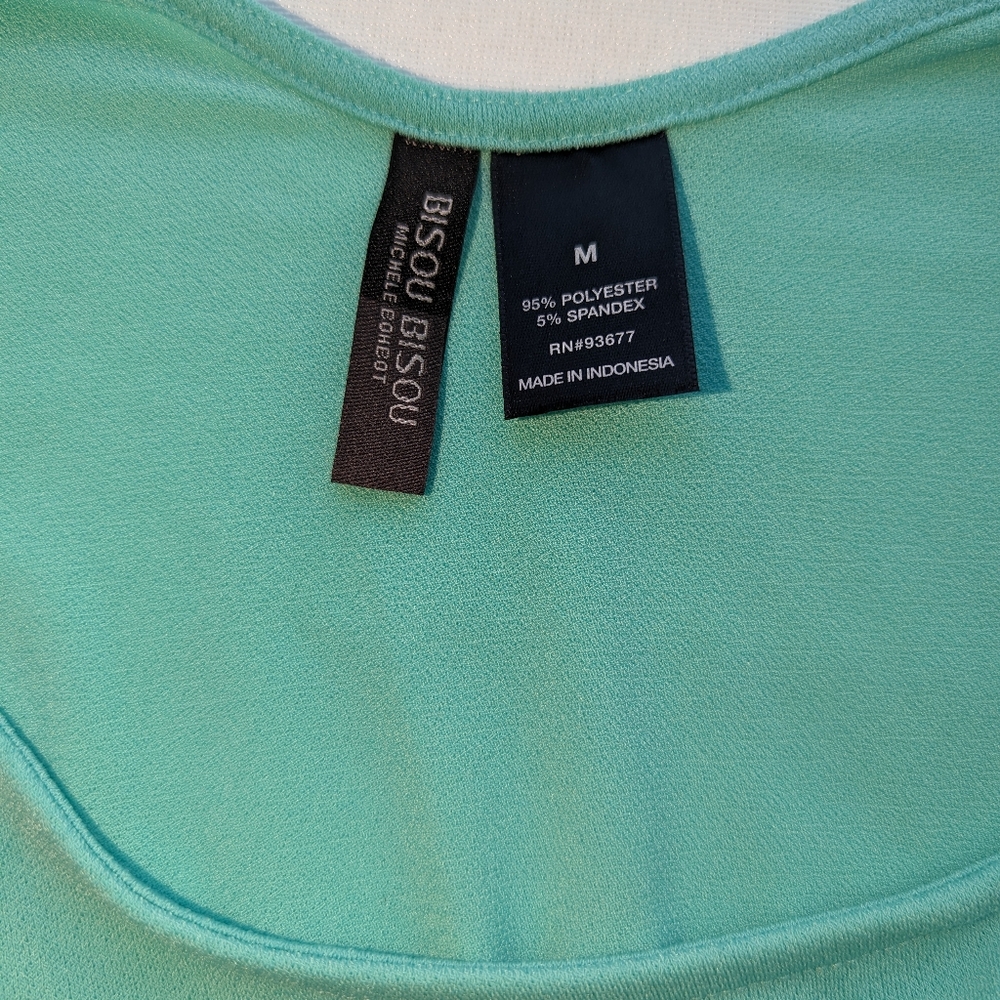 Like New, Bisou Bisou GORGEOUS Top!!
